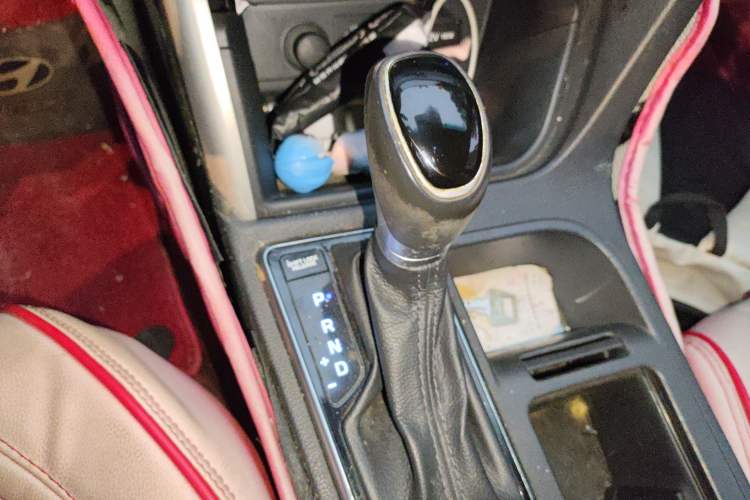 Used Hyundai Sonata 2015 1.6T GS Fashion Edition Gear Lever
