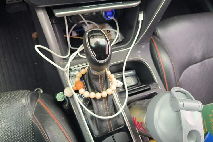 Used Hyundai Sonata 2015 1.6T GLS Smart Model Gear Lever