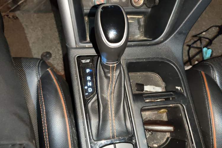 Used Hyundai Sonata 2015 1.6T GLX Advanced Model Gear Lever