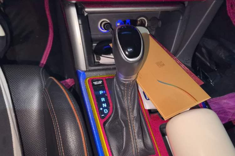 Used Hyundai Sonata 2015 1.6T GLS Smart Model Gear Lever