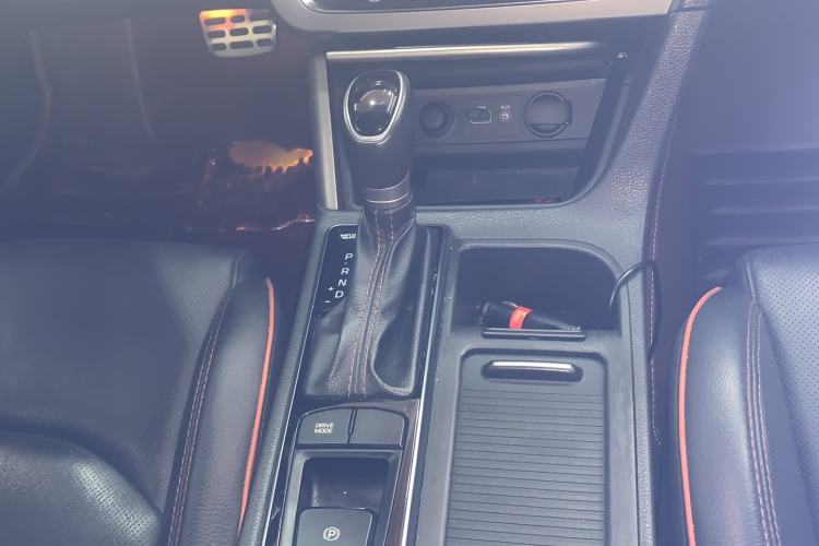 Used Hyundai Sonata 2015 1.6T GLX Advanced Model Gear Lever