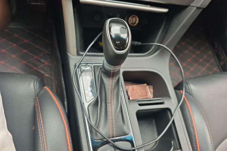 Used Hyundai Sonata 2015 1.6T GLS Smart Model Gear Lever