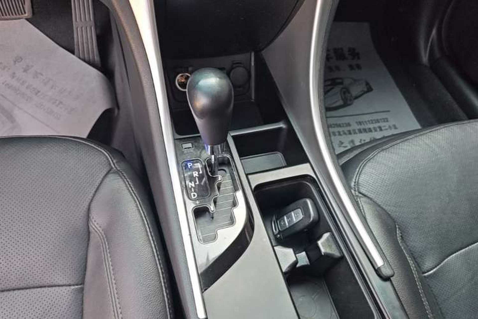 Used Hyundai Sonata 2015 Classic 2.4L Automatic Leading Edition China V Standard Gear Lever
