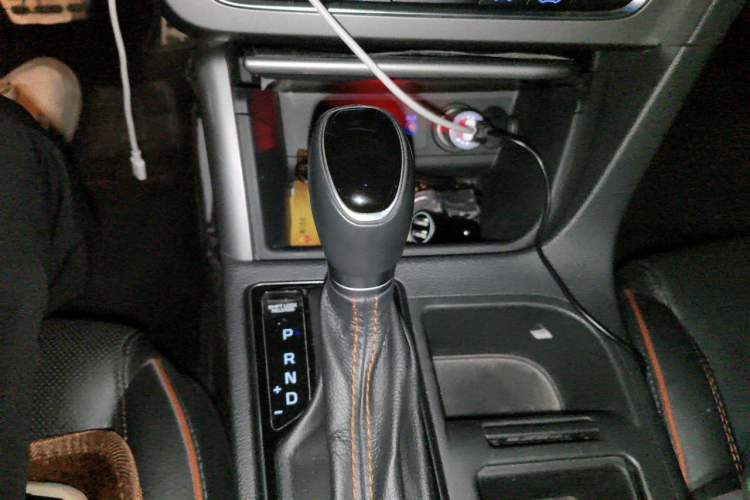 Used Hyundai Sonata 2015 1.6T GLS Smart Model Gear Lever