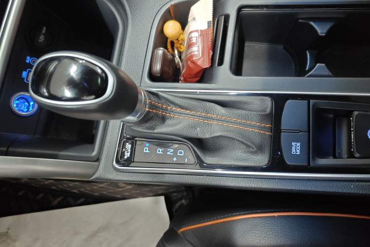 Used Hyundai Sonata 2015 1.6T GLX Advanced Model Gear Lever