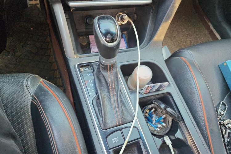 Used Hyundai Sonata 2015 1.6T GLS Smart Model Gear Lever