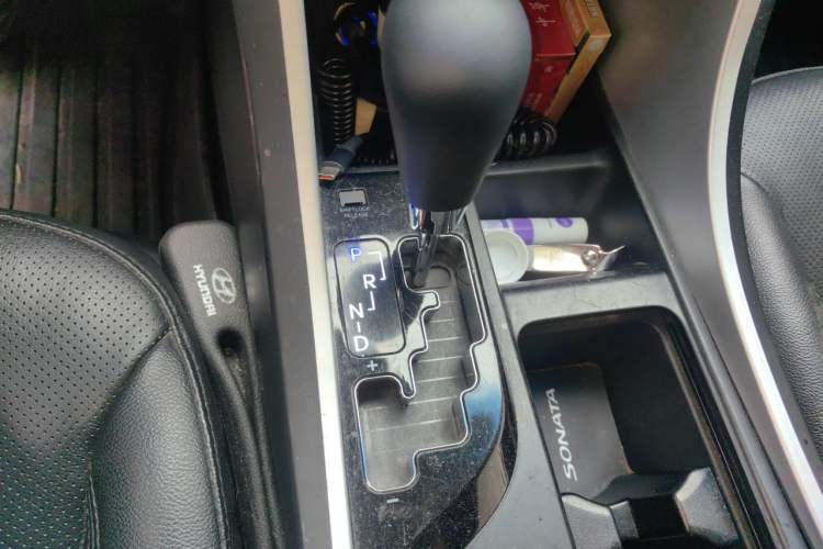 Used Hyundai Sonata 2015 Classic 2.4L Automatic Luxury Version China V Standard Gear Lever