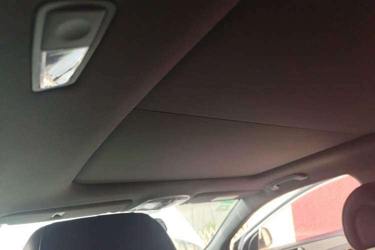 Used Hyundai Sonata 2015 1.6T GLX Advanced Model Headliner