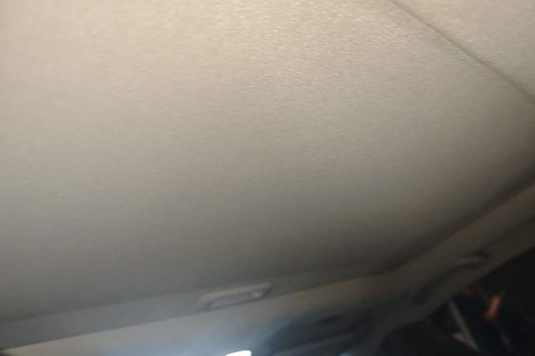 Used Hyundai Sonata 2015 Classic 2.0L Automatic Luxury Edition Headliner