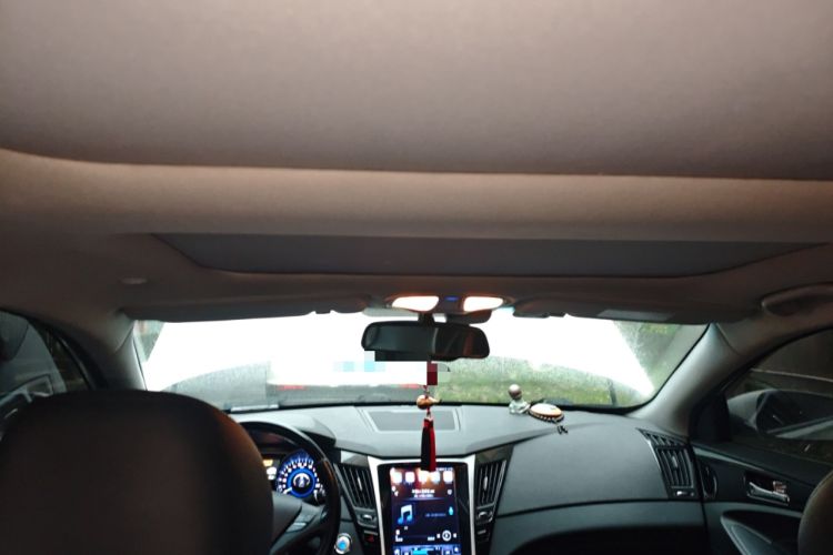 Used Hyundai Sonata 2015 Classic 2.4L Automatic Luxury Version China V Standard Headliner