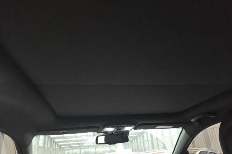 Used Hyundai Sonata 2015 1.6T DLX Prestige Model Headliner