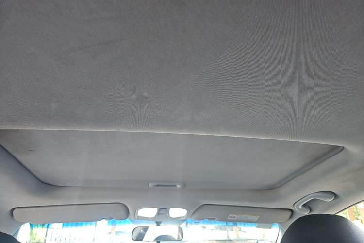 Used Hyundai Sonata 2015 Classic 2.0L Automatic Luxury Edition Headliner