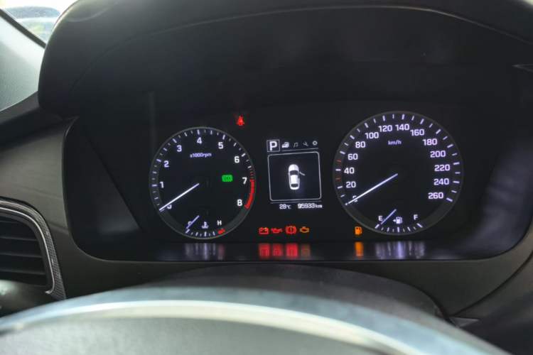 Used Hyundai Sonata 2015 1.6T GLS Smart Model Instrument Cluster