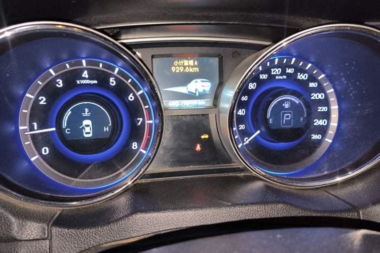 Used Hyundai Sonata 2015 Classic 2.0L Automatic Luxury Edition Instrument Cluster