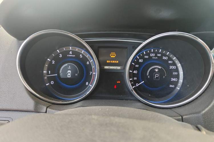 Used Hyundai Sonata 2015 Classic 2.0L Automatic Luxury Edition Instrument Cluster