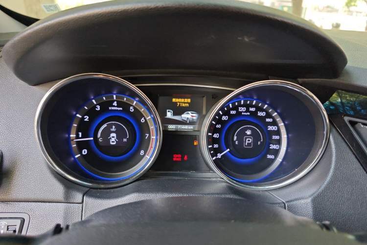 Used Hyundai Sonata 2015 Classic 2.4L Automatic Leading Edition China V Standard Instrument Cluster