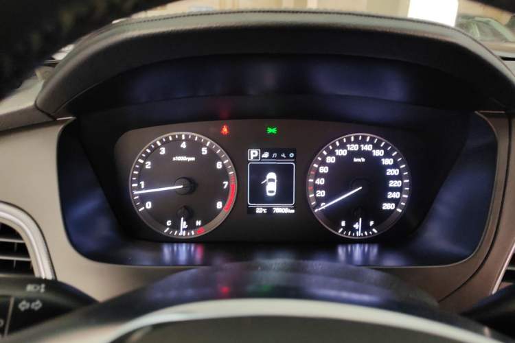 Used Hyundai Sonata 2015 1.6T GLS Smart Model Instrument Cluster