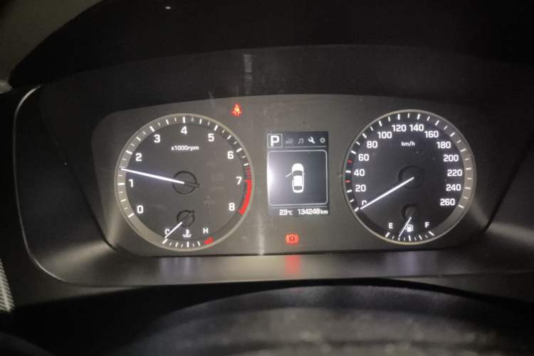 Used Hyundai Sonata 2015 1.6T GLS Smart Model Instrument Cluster