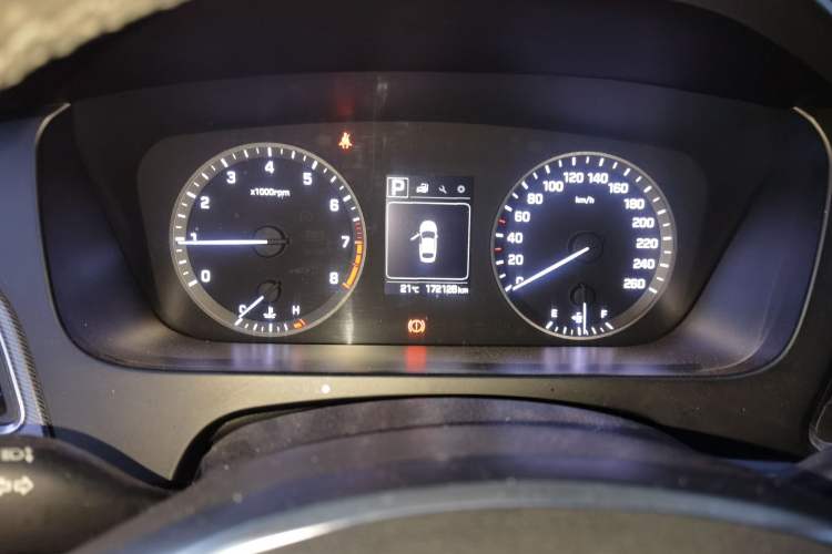 Used Hyundai Sonata 2015 1.6T GLS Smart Model Instrument Cluster