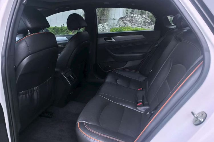 Used Hyundai Sonata 2015 1.6T GLS Smart Model Interior 2