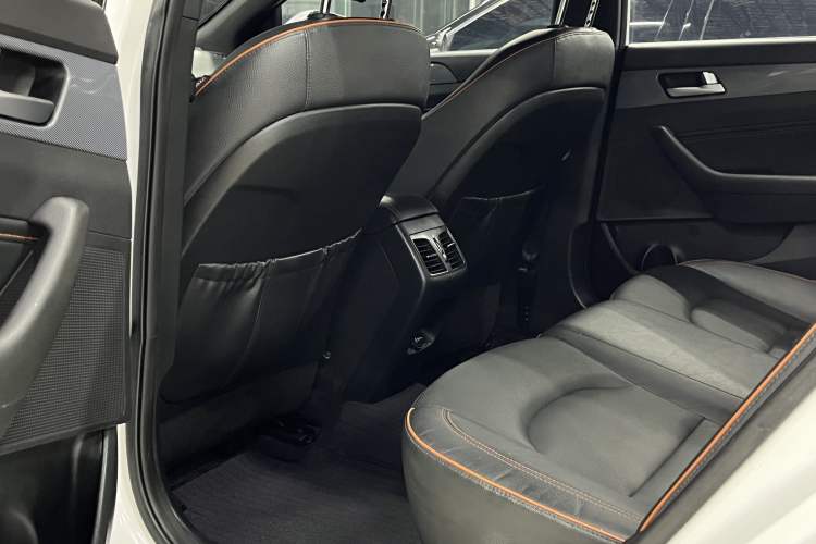 Used Hyundai Sonata 2015 1.6T GLS Smart Model Interior 3