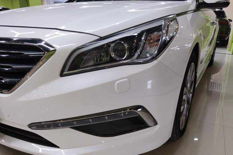 Used Hyundai Sonata 2015 1.6T DLX Prestige Model Left Front Headlight