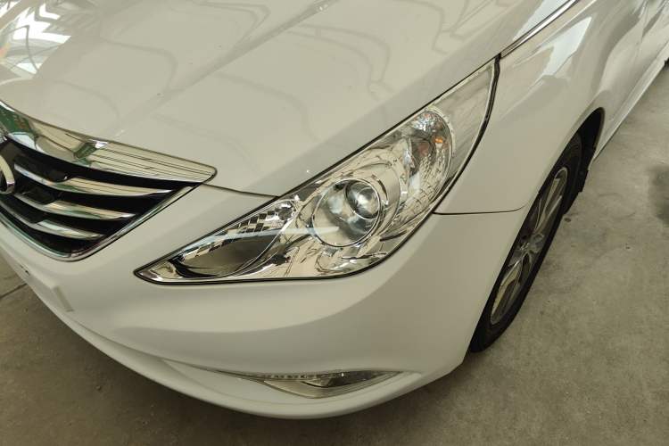 Used Hyundai Sonata 2015 Classic 2.0L Automatic Luxury Edition Left Front Headlight