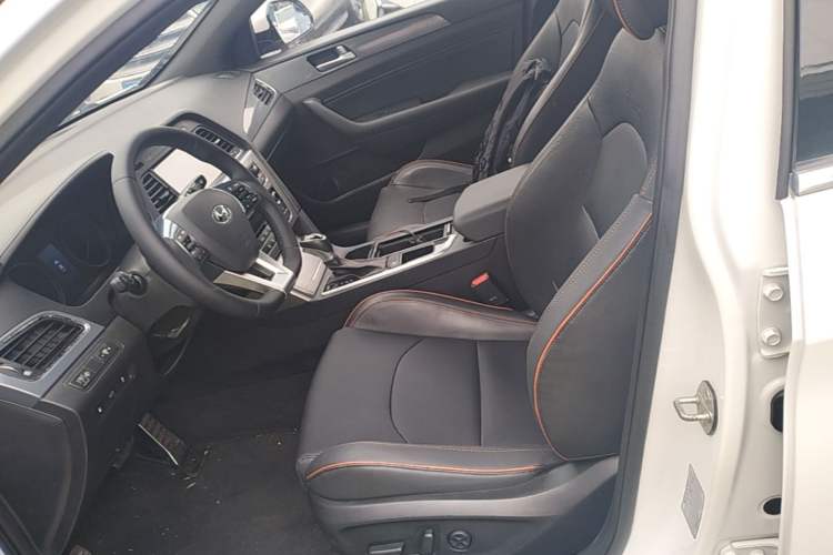 Used Hyundai Sonata 2015 1.6T GLS Smart Model Left Front Seat