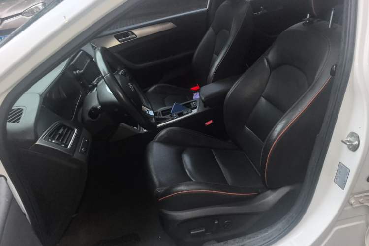 Used Hyundai Sonata 2015 1.6T DLX Prestige Model Left Front Seat