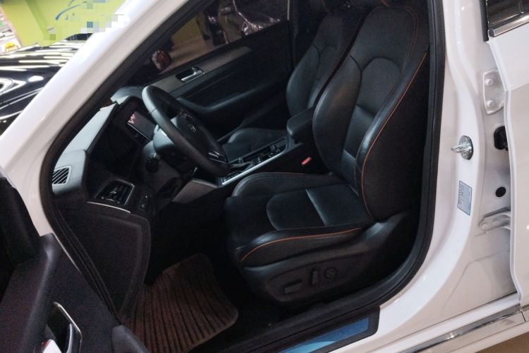 Used Hyundai Sonata 2015 1.6T DLX Prestige Model Left Front Seat