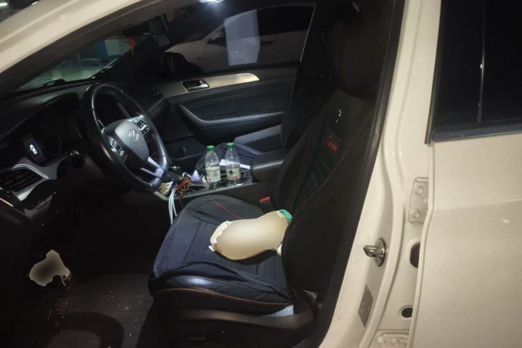 Used Hyundai Sonata 2015 1.6T DLX Prestige Model Left Front Seat