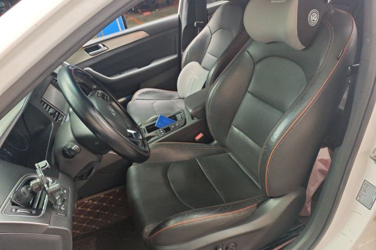 Used Hyundai Sonata 2015 1.6T DLX Prestige Model Left Front Seat