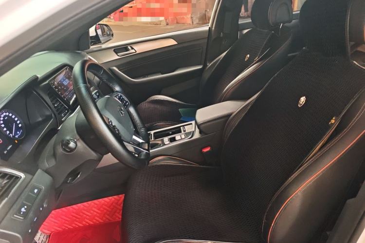 Used Hyundai Sonata 2015 1.6T DLX Prestige Model Left Front Seat