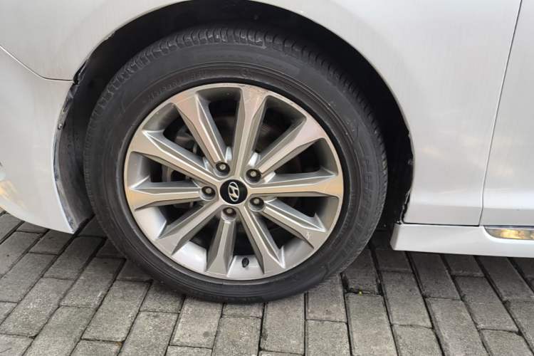 Used Hyundai Sonata 2015 1.6T GLS Smart Model Left Front Wheel Hub