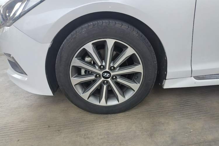 Used Hyundai Sonata 2015 1.6T GLS Smart Model Left Front Wheel Hub