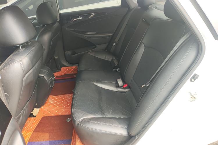 Used Hyundai Sonata 2015 Classic 2.4L Automatic Leading Edition China IV Standard Left Rear Seat