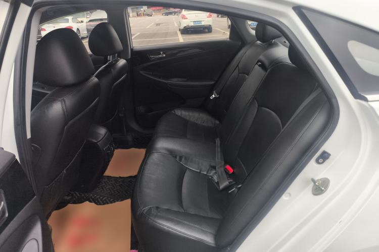 Used Hyundai Sonata 2015 Classic 2.4L Automatic Leading Edition China IV Standard Left Rear Seat