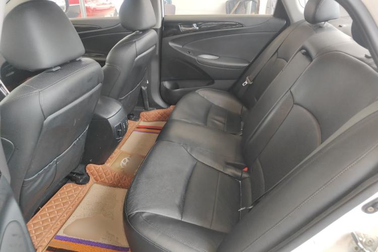 Used Hyundai Sonata 2015 Classic 2.0L Automatic Luxury Edition Left Rear Seat