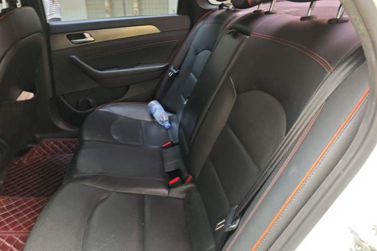 Used Hyundai Sonata 2015 1.6T DLX Prestige Model Left Rear Seat