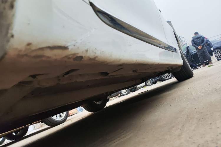 Used Hyundai Sonata 2015 Classic 2.4L Automatic Leading Edition China IV Standard Left Side Sill