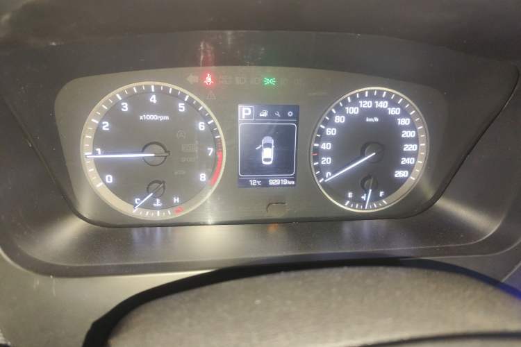 Used Hyundai Sonata 2015 1.6T GS Fashion Edition Odometer Close Up