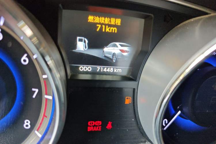 Used Hyundai Sonata 2015 Classic 2.4L Automatic Leading Edition China V Standard Odometer Close Up