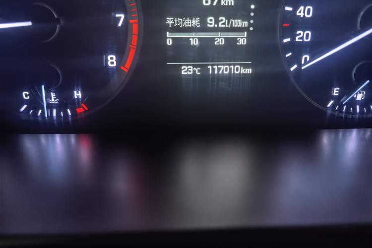 Used Hyundai Sonata 2015 1.6T GLS Smart Model Odometer Close Up