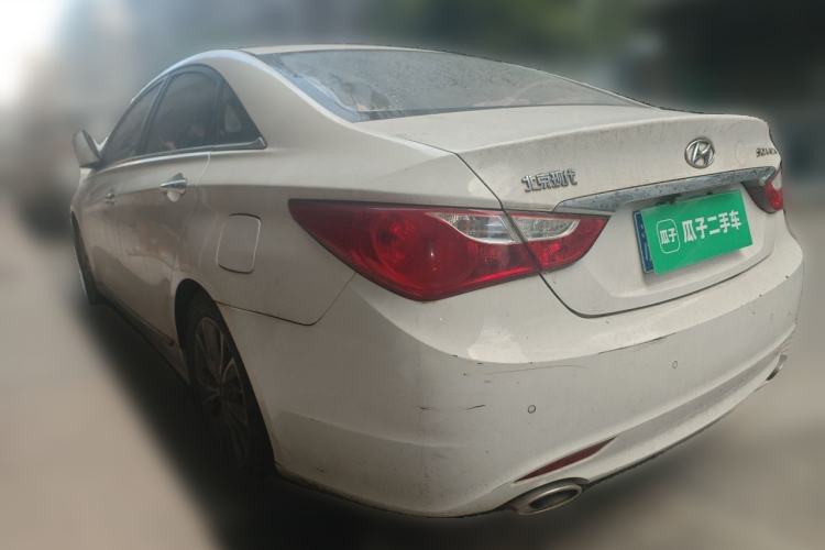 Used Hyundai Sonata 2015 Classic 2.0L Automatic Luxury Edition Rear Left 45 Deg