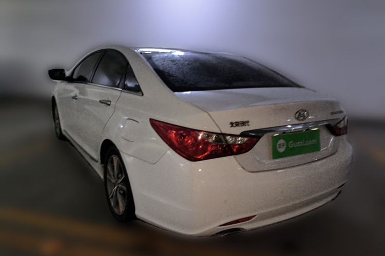 Used Hyundai Sonata 2015 Classic 2.0L Automatic Luxury Edition Rear Left 45 Deg