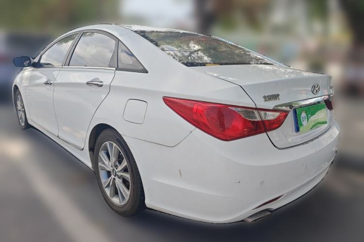 Used Hyundai Sonata 2015 Classic 2.0L Automatic Luxury Edition Rear Left 45 Deg