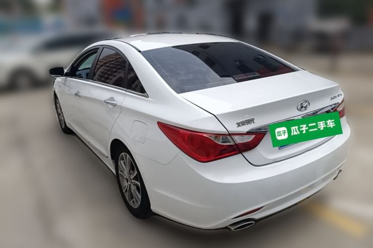 Used Hyundai Sonata 2015 Classic 2.0L Automatic Luxury Edition Rear Left 45 Deg