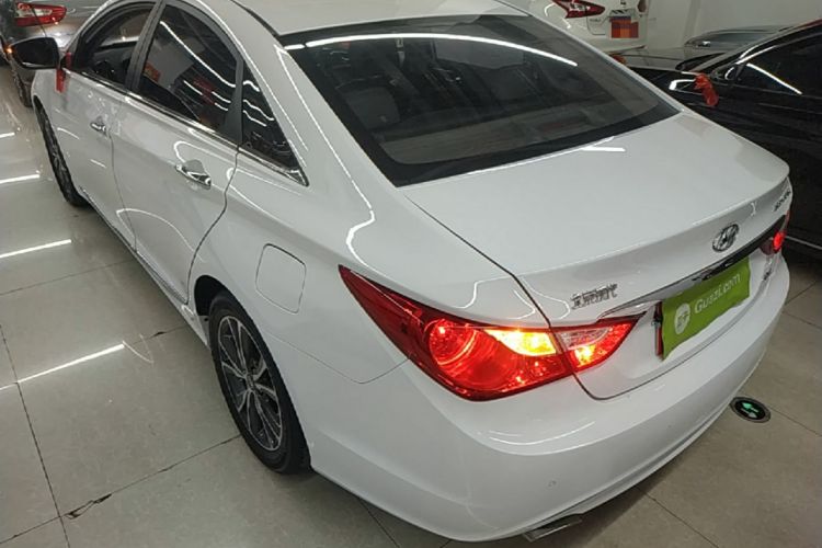 Used Hyundai Sonata 2015 Classic 2.4L Automatic Leading Edition China IV Standard Rear Left 45 Deg