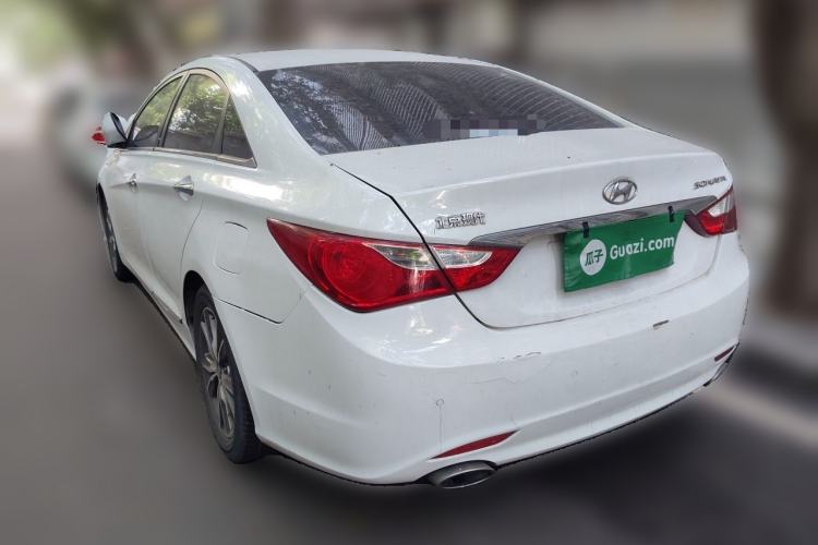 Used Hyundai Sonata 2015 Classic 2.0L Automatic Luxury Edition Rear Left 45 Deg