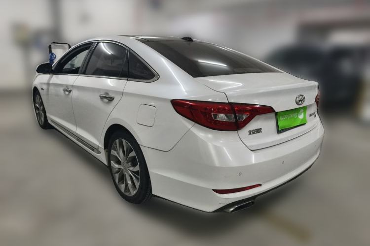 Used Hyundai Sonata 2015 1.6T GLX Advanced Model Rear Left 45 Deg